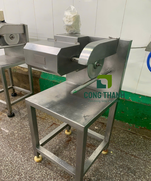 Máy cắt pha lóc gà